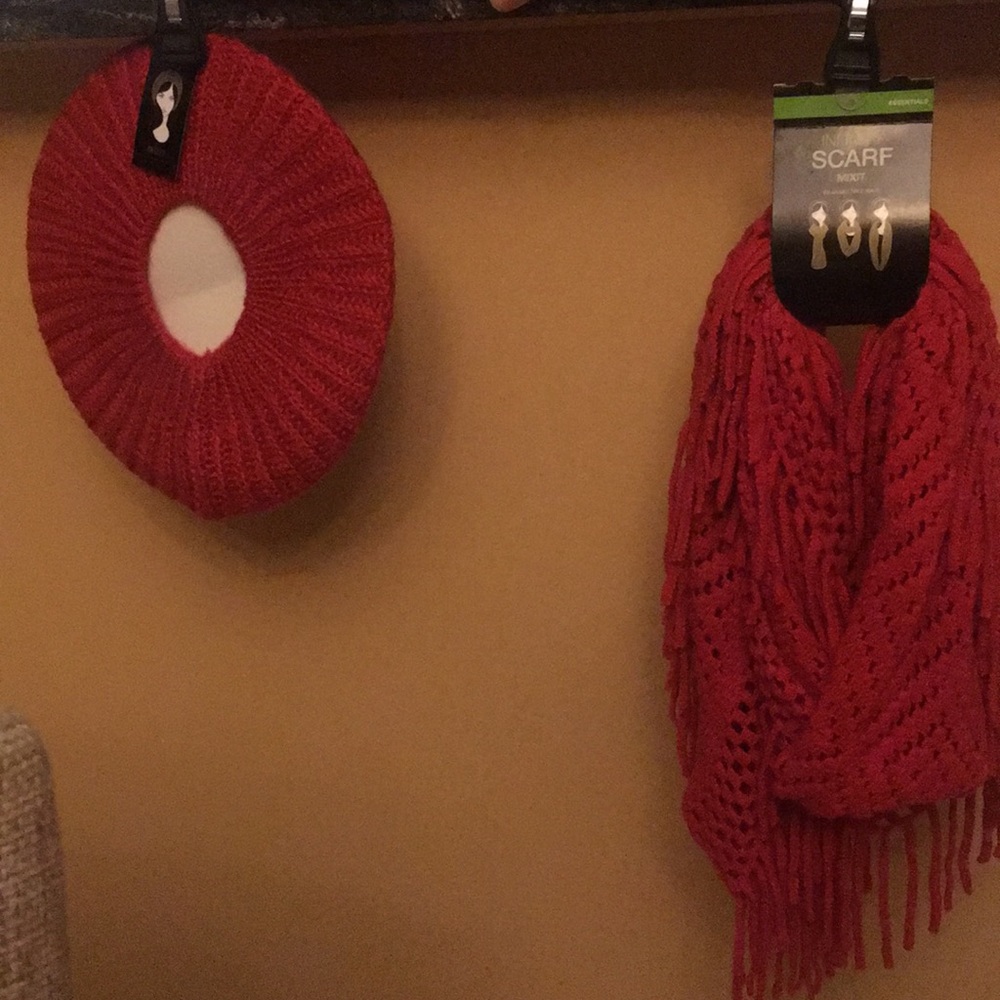 Two piece hat and infinity scarf!